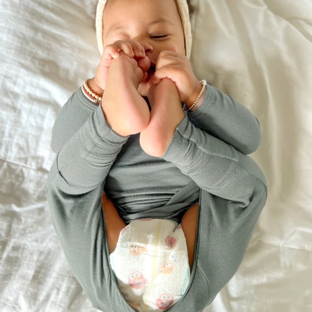 Like new! Gunamuna Convertible Pajama - Sage Grey - 0-3 Months - Stretchy Bamboo